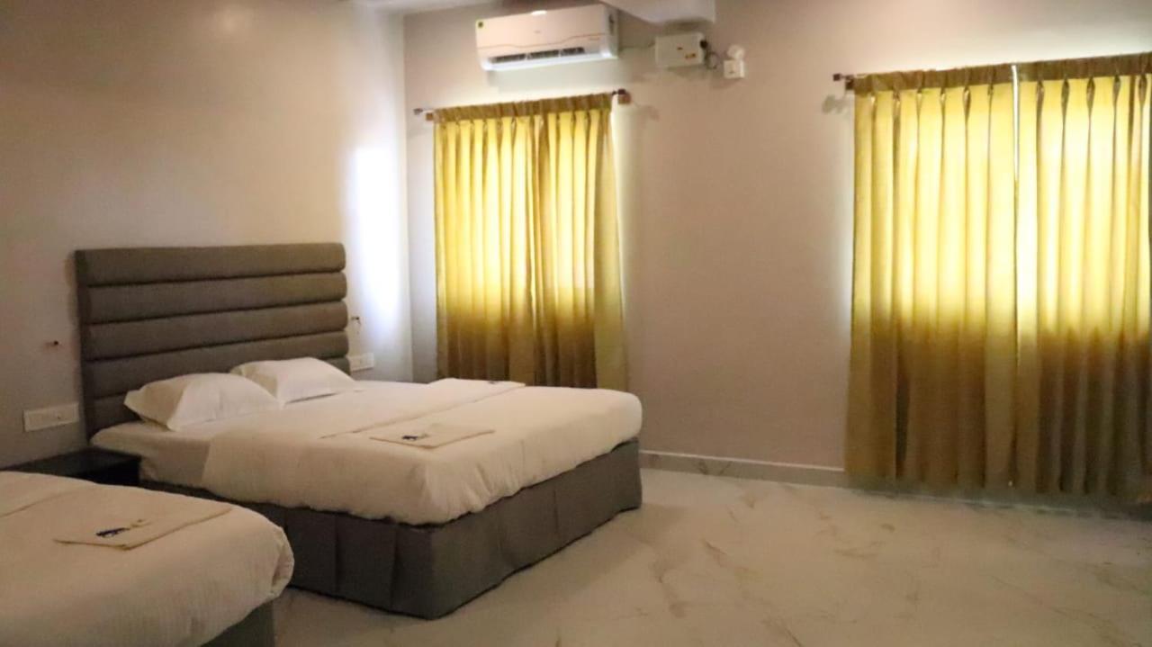Ckm Town Inn Chikmagalur Luaran gambar